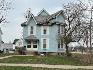 1408 B Ave NE, Cedar Rapids, IA 52402