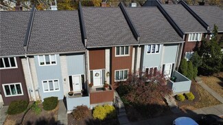 381 Carver Dr, Bethlehem, PA 18017