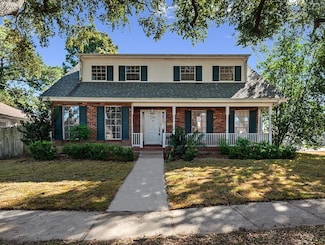 1301 Papworth Ave, Metairie, LA 70005
