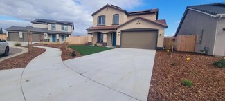 2218 S Oakhurst Ct, Visalia, CA 93292