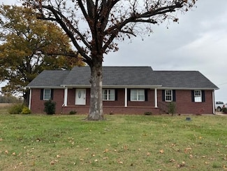 2460 Thompson School Rd, Huntingdon, TN 38344