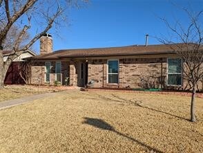 2025 Gardanne Ln, Carrollton, TX 75007