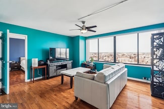 2001 Hamilton St Unit 2107, Philadelphia, PA 19130
