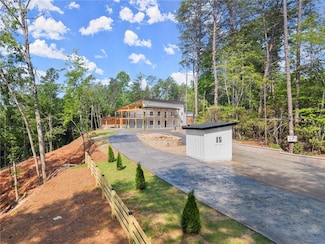 300 Mountain Ridge Dr, Dahlonega, GA 30533
