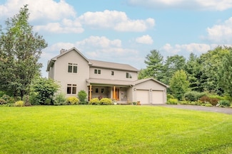 12 Old Bay Rd, Belchertown, MA 01007