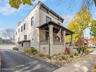 34 N Waiola Ave Unit 1, La Grange, IL 60525