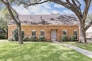 12314 Queensbury Ln, Houston, TX 77024
