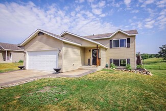 613 Jasmine Ln, Saint Joseph, MN 56374