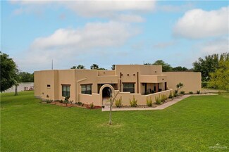 34596 Resaca Vista Dr, Los Fresnos, TX 78566