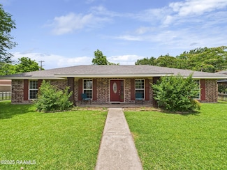 212 Gordon Crockett Dr, Lafayette, LA 70508