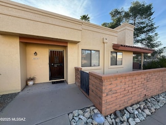 10131 E Arizmo St, Tucson, AZ 85748