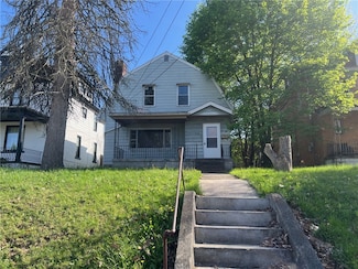 426 Mitchell Ave, Clairton, PA 15025