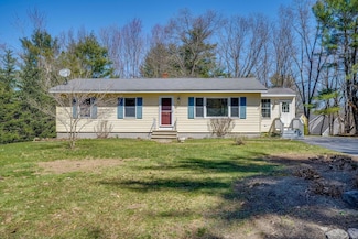 259 Gray Rd, Cumberland Center, ME 04021