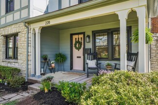228 S Roosevelt Ave, Columbus, OH 43209