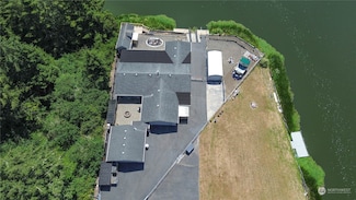 626 Wolf Ct SE, Ocean Shores, WA 98569