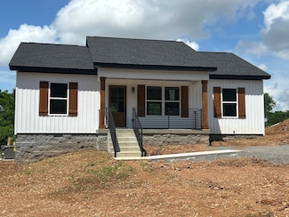 1097 Landing Ln, Adams, TN 37010