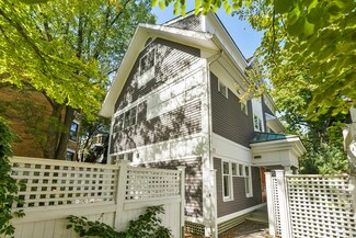 17 Frost St Unit 17, Cambridge, MA 02140