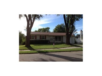 3204 S Claremont Ave, Independence, MO 64052