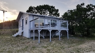 560 Mountain Dr Unit 29, Lakehills, TX 78063