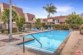 13065 Mindanao Way Unit 12, Marina Del Rey, CA 90292