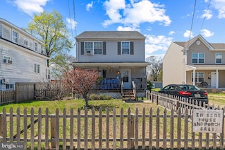 402 N 3rd St, Vineland, NJ 08360