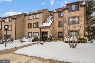 1627 Parkcrest Cir Unit 301, Reston, VA 20190