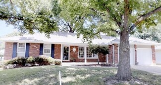 15602 E 44th St S, Independence, MO 64055
