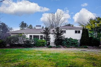 1 Wakeland Rd, Dover, MA 02030
