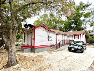 107 Jesus Alley Unit 2, San Antonio, TX 78207