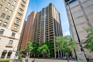 201 E Chestnut St Unit 21F, Chicago, IL 60611