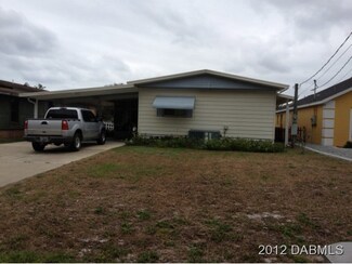 173 E Ariel Rd, Oak Hill, FL 32759