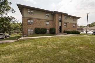 3405 Woodland Ave Unit 64, West Des Moines, IA 50266