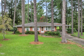 1626 Bruce Cir, Raleigh, NC 27603