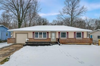 7807 W 65th St, Mission, KS 66202