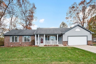 2940 Fingers Dr NE, Grand Rapids, MI 49525