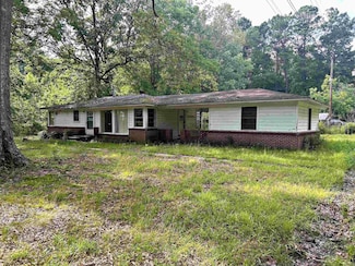 4174 Central Rd, Gurdon, AR 71743