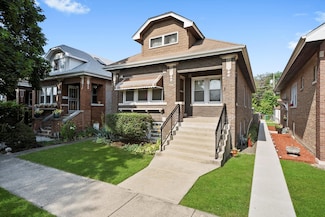 2418 Wesley Ave, Berwyn, IL 60402