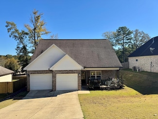 209 Forest Glen Dr, Oxford, MS 38655