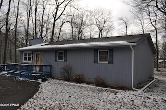 409 Northampton Rd, Tobyhanna, PA 18466