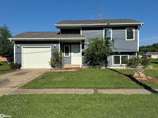 405 Vica Ln, Fort Madison, IA 52627