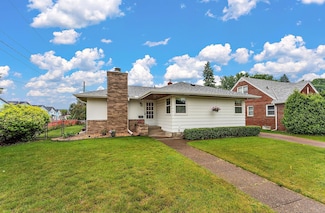 2142 Cottage Ave E, Saint Paul, MN 55119