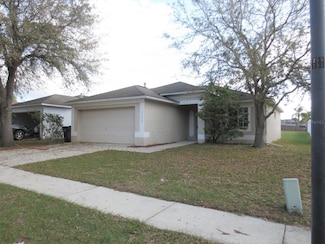 3106 Pine Top Dr, Valrico, FL 33594
