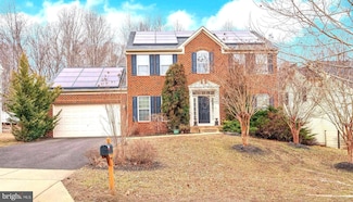 6910 Simmons Ln, Clinton, MD 20735