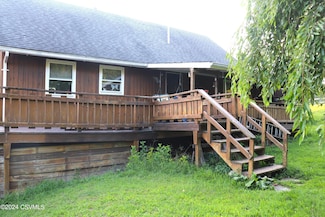 169 Rhodomoyer Rd, Millville, PA 17846