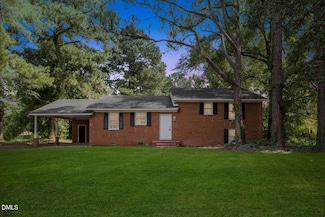 303 Mcarthur St, Goldsboro, NC 27530