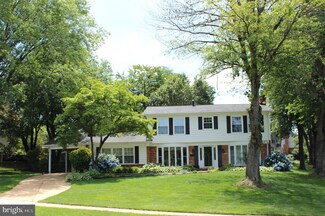 8503 Queen Elizabeth Blvd, Annandale, VA 22003