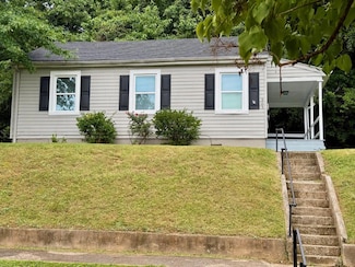 905 Centerdale St, Lynchburg, VA 24501