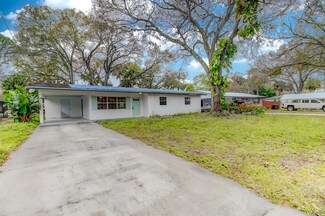 3005 Tennessee Ave, Fort Pierce, FL 34947
