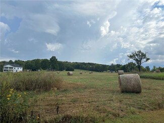 2100 Limit St, Leavenworth, KS 66048