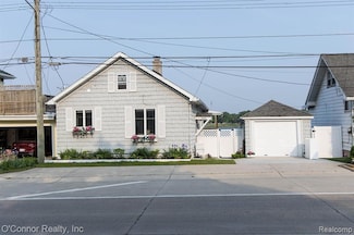 105 Gratiot Blvd, Marysville, MI 48040